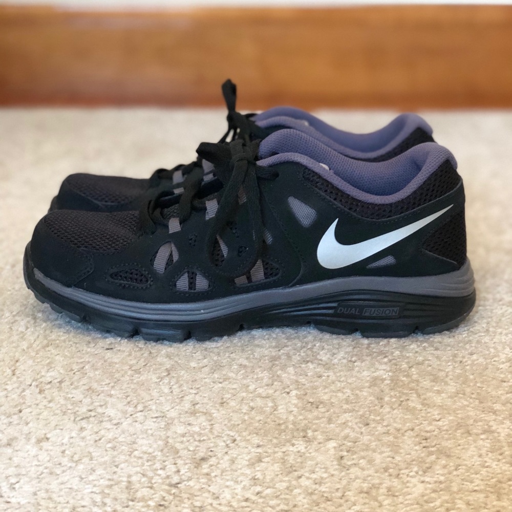 Nike Black Sneakers